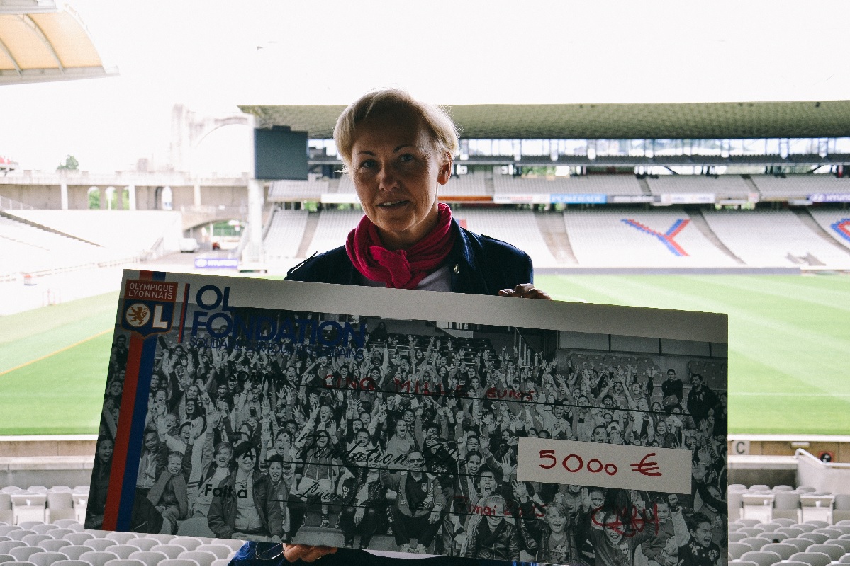 Merci à OL Fondation pour son soutien de 5 000 € Merci à OL Fondation pour son soutien de 5 000 €